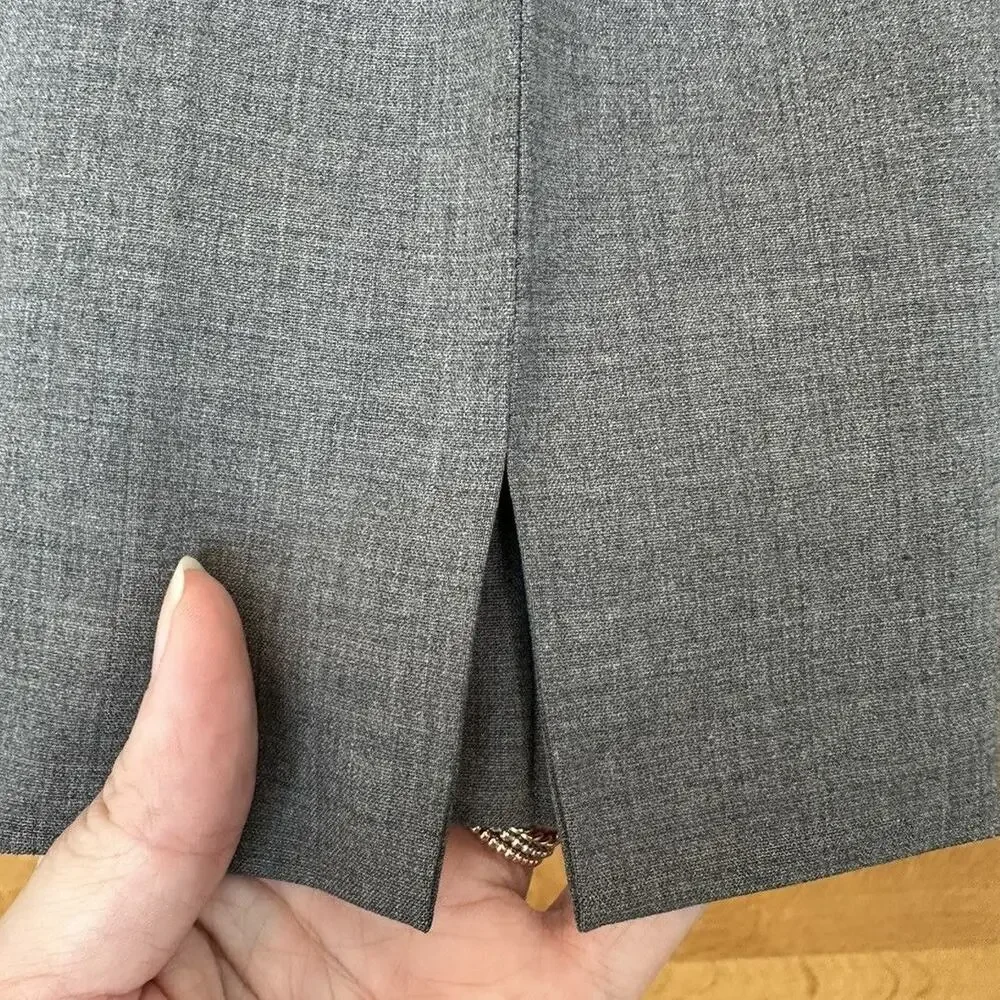 Jil Sander Grey Virgin Wool Tailored Trousers size US 4 Ankle Front Hem Slit